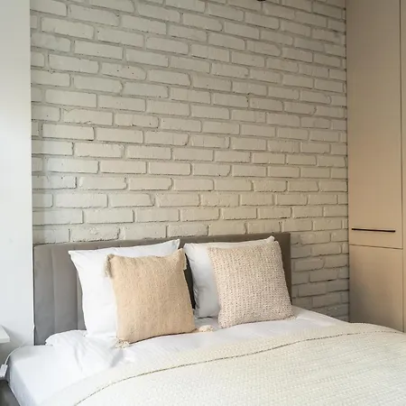 Apartment Rentplanet - Szczytnicka Wroclaw